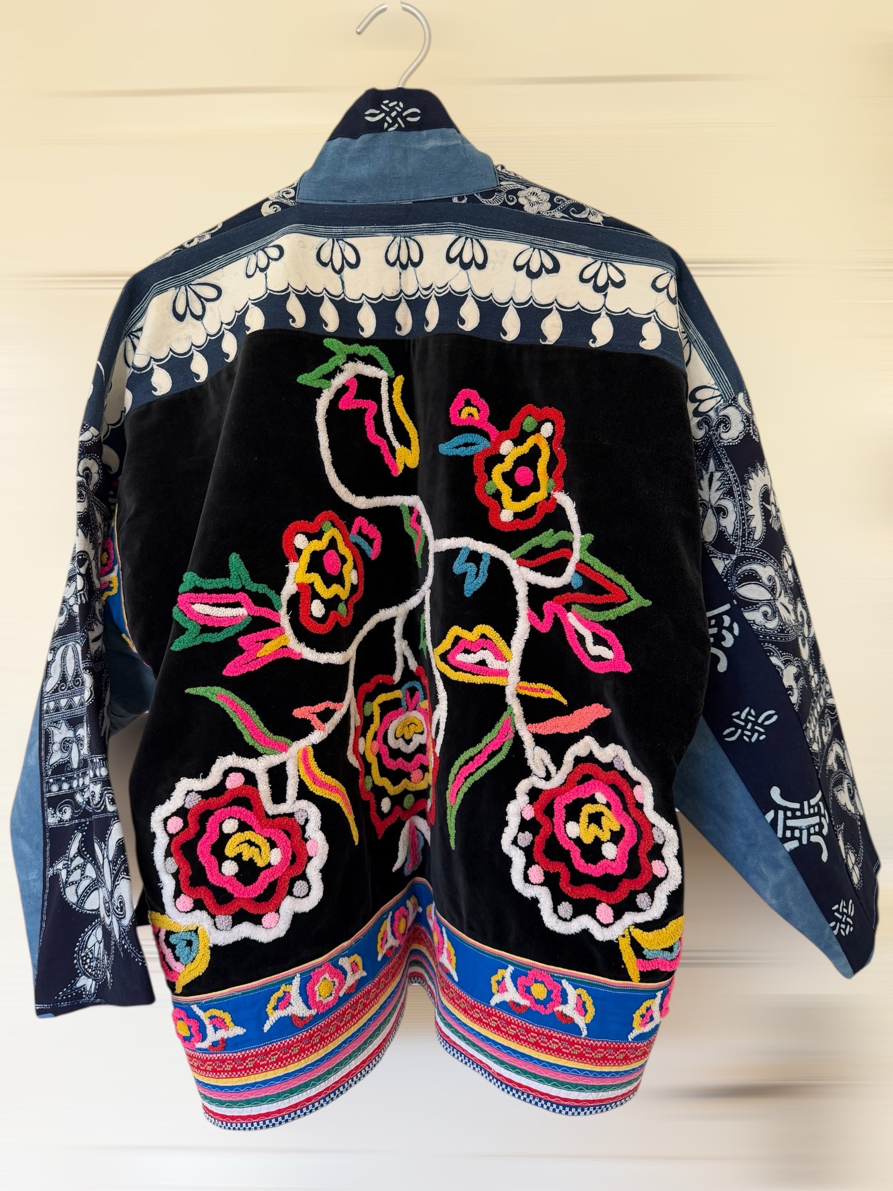 Embroidery Kimono Jacket 花