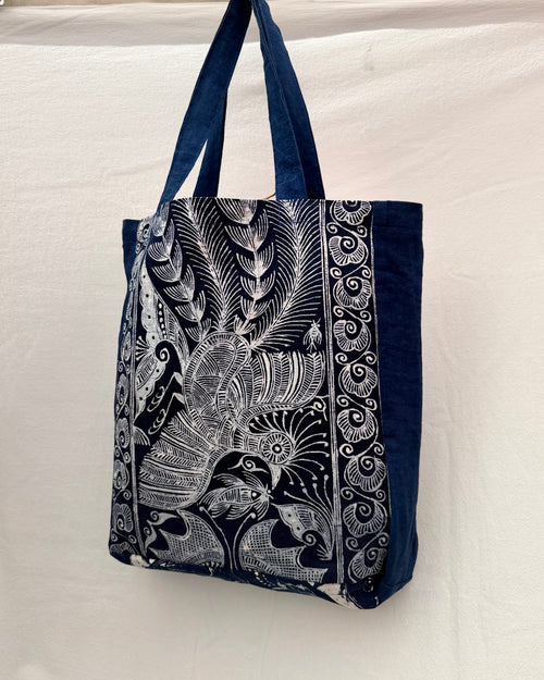 Batik indigo bag 🦋